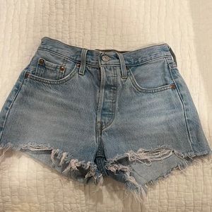 Levi Shorts